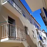 Chalas Place Apartament *