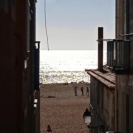 Apartment Chalas Place